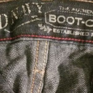 Boot cut jeans